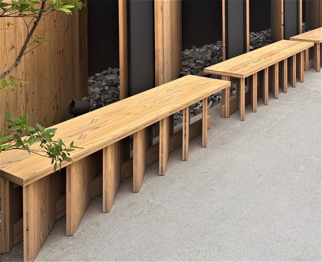 大阪・関西万博「日本館」で使用されたＪパネル(36㎜厚CLT）の事例